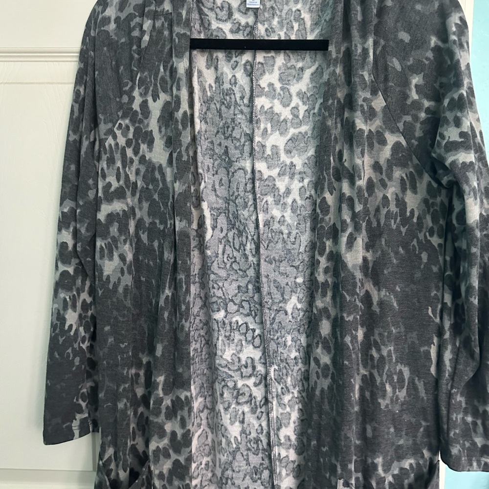 LuLaRoe Sarah cardigan sz lg